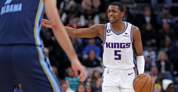  福克斯关键抢断国王险胜活塞保留季后赛主动权  