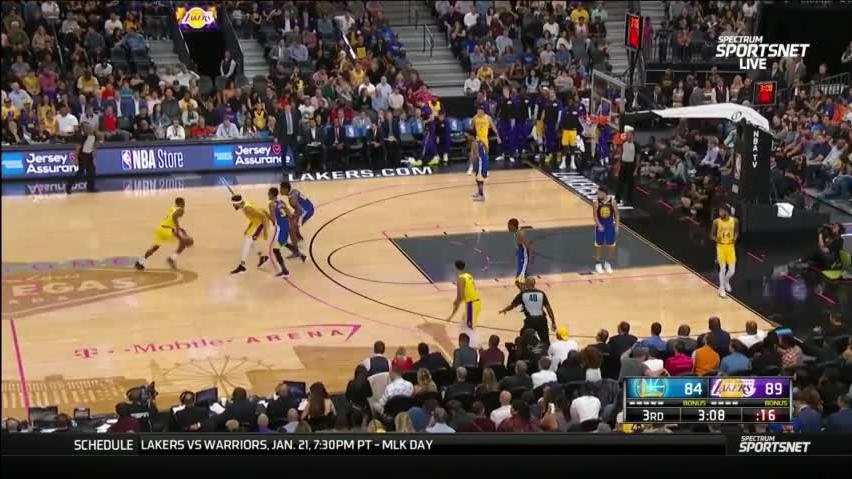  拉文压哨三分绝杀，公牛主场惊险击败篮网